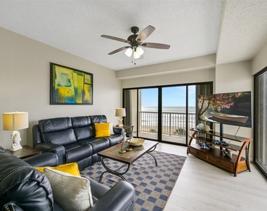 7700 Seawall Boulevard - Photo Thumbnail 5