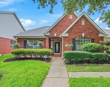 23818 Indian Hills Way - Photo Thumbnail 2