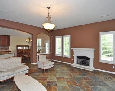 13607 Goldwater Ct - Photo Thumbnail 14