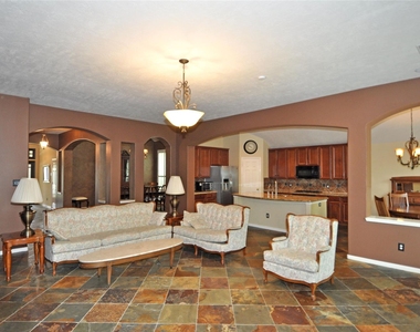 13607 Goldwater Ct - Photo Thumbnail 13