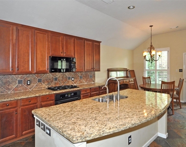 13607 Goldwater Ct - Photo Thumbnail 19