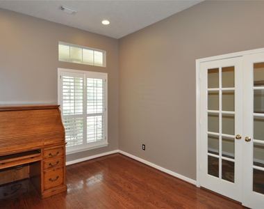 13607 Goldwater Ct - Photo Thumbnail 5