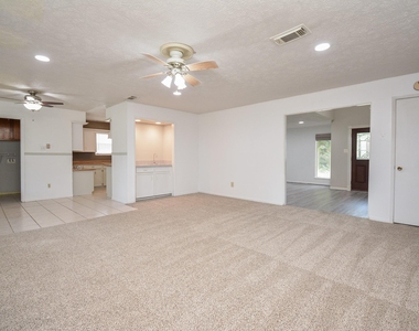 21318 Park Valley Drive - Photo Thumbnail 27