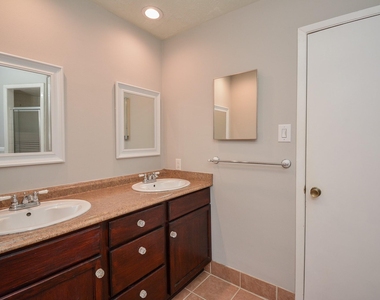21318 Park Valley Drive - Photo Thumbnail 33