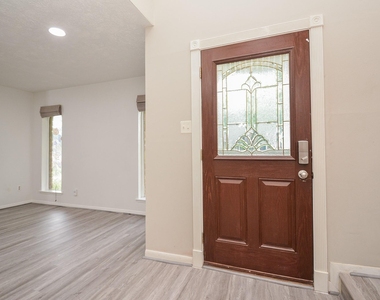 21318 Park Valley Drive - Photo Thumbnail 9