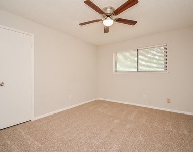 21318 Park Valley Drive - Photo Thumbnail 42