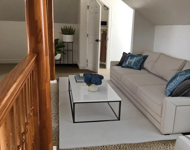 4122 Drake Street - Photo Thumbnail 1
