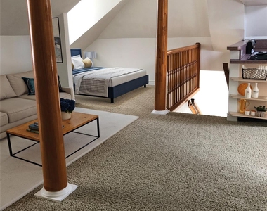 4122 Drake Street - Photo Thumbnail 5