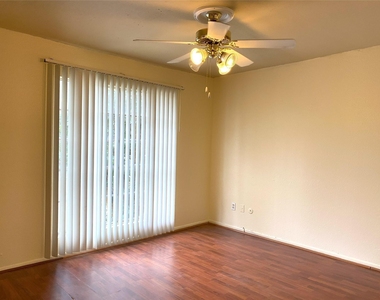 7831 Fuqua Street - Photo Thumbnail 11