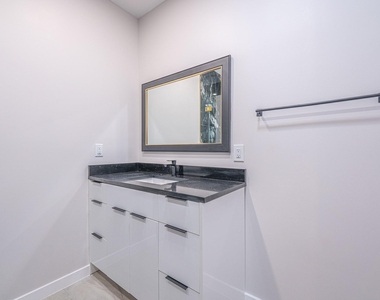 4202 Clay Street - Photo Thumbnail 5