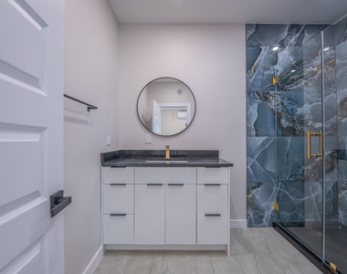 4202 Clay Street - Photo Thumbnail 11