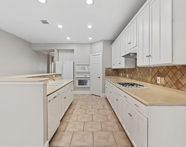 16727 Sonoma Del Norte Drive - Photo Thumbnail 9