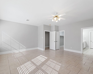 16727 Sonoma Del Norte Drive - Photo Thumbnail 18