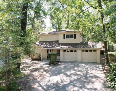 2105 N Red Cedar Circle - Photo Thumbnail 2