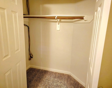 3003 Peachstone Place - Photo Thumbnail 15