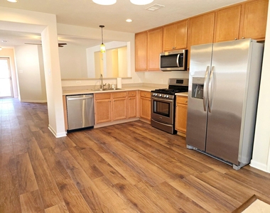 3003 Peachstone Place - Photo Thumbnail 3