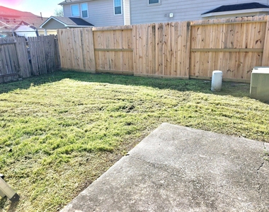 3003 Peachstone Place - Photo Thumbnail 19