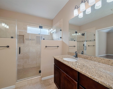 3911 Fall Branch Drive - Photo Thumbnail 24