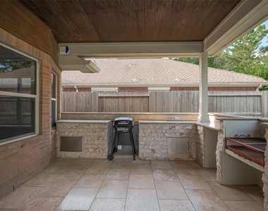 3911 Fall Branch Drive - Photo Thumbnail 37
