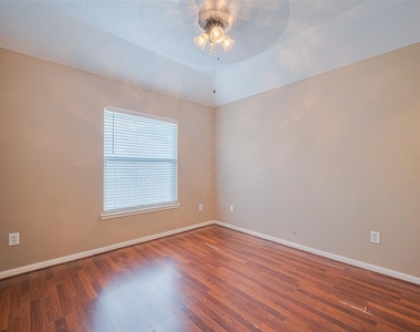 3911 Fall Branch Drive - Photo Thumbnail 31