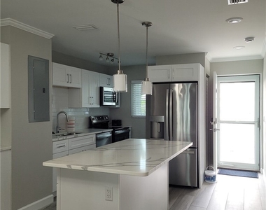 7400 Estero Boulevard - Photo Thumbnail 12