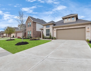 4406 Low Meadow Lane - Photo Thumbnail 3