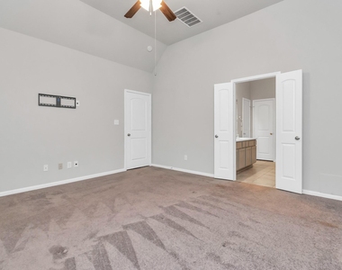 4406 Low Meadow Lane - Photo Thumbnail 17