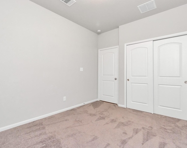 4406 Low Meadow Lane - Photo Thumbnail 23