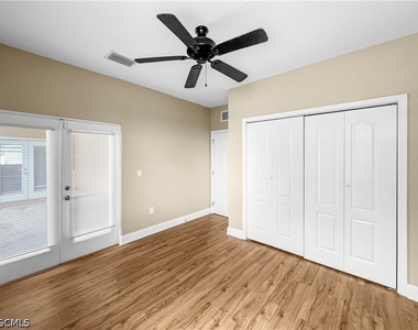 2105 Ne 15th Terrace - Photo Thumbnail 24