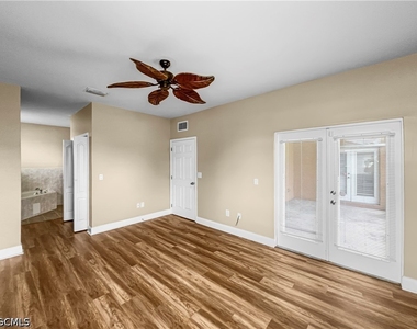 2105 Ne 15th Terrace - Photo Thumbnail 27