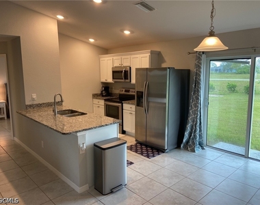 2837 Nw 24th Avenue - Photo Thumbnail 15