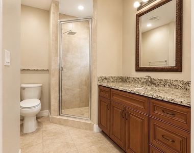 4109 Sw 8th Place - Photo Thumbnail 6