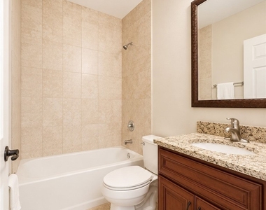 4109 Sw 8th Place - Photo Thumbnail 11