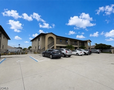 4109 Sw 8th Place - Photo Thumbnail 16