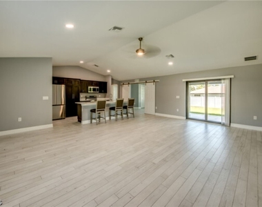 12866 Iona Road - Photo Thumbnail 2