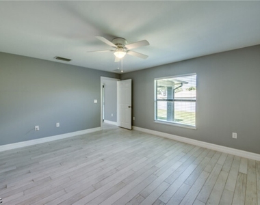 12866 Iona Road - Photo Thumbnail 12