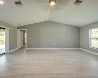 12866 Iona Road - Photo Thumbnail 3