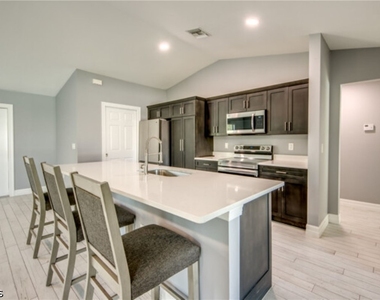 12866 Iona Road - Photo Thumbnail 11
