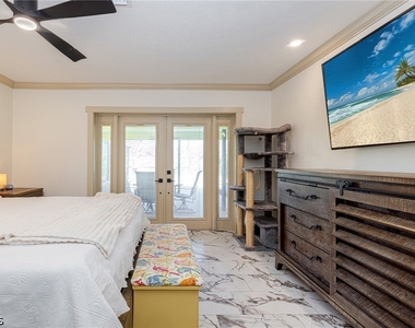 2507 Lakeview Drive - Photo Thumbnail 26
