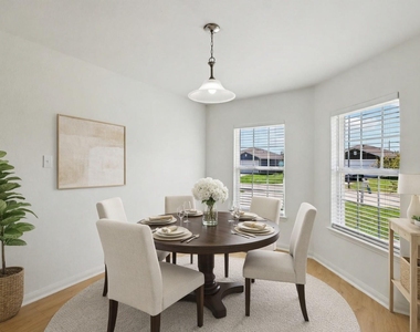 8006 Distant Harbor Road - Photo Thumbnail 6