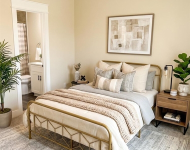 9441 Radio Road - Photo Thumbnail 9