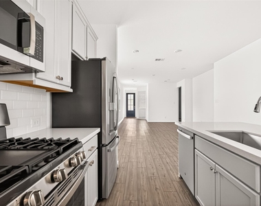 21815 White Bellflower Lane - Photo Thumbnail 17