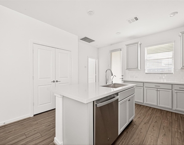 21815 White Bellflower Lane - Photo Thumbnail 14