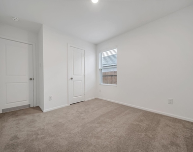 25625 Rose Creek Drive - Photo Thumbnail 22