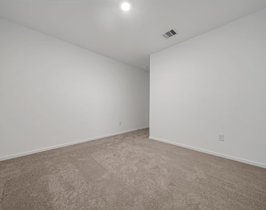 25625 Rose Creek Drive - Photo Thumbnail 16