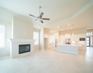 6007 Painted Plains Lane - Photo Thumbnail 9