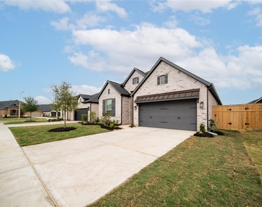 6007 Painted Plains Lane - Photo Thumbnail 3