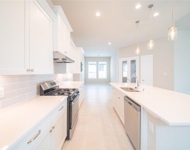 6007 Painted Plains Lane - Photo Thumbnail 7