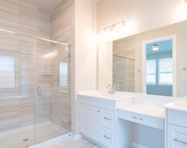6007 Painted Plains Lane - Photo Thumbnail 17