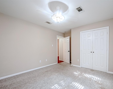 7135 Woodland Oaks - Photo Thumbnail 23